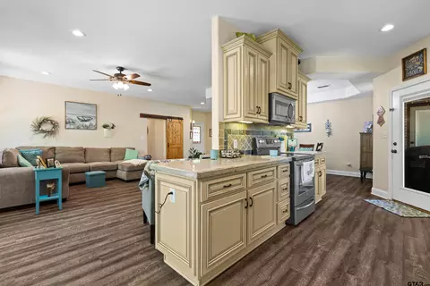 Kitchen - 108 Private Road 1412, Longview, TX 75604 photo 4 of 4