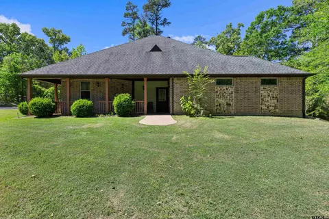 Exterior - 108 Private Road 1412, Longview, TX 75604 photo 5 of 9