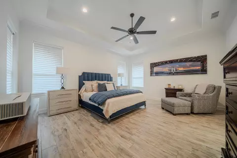 Bedroom - 511 Lost Crk, Longview, TX 75605 photo 1 of 4