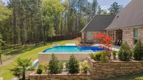 Exterior - 511 Lost Crk, Longview, TX 75605 photo 9 of 10