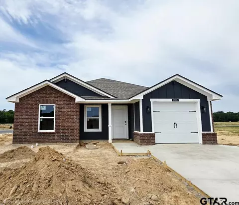 1610 Meadow Ln, Whitehouse, TX 75791