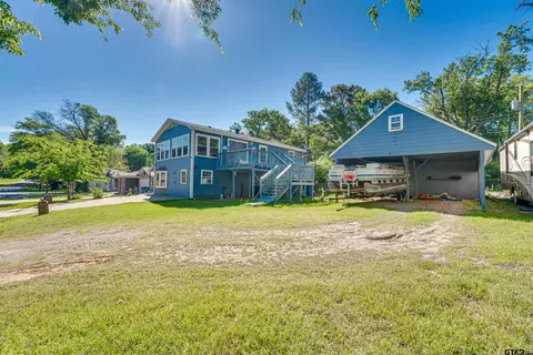 261 Harbor Dr, Gun Barrel City, TX 75156