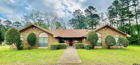 2899 Surrey Ln, Tyler, TX 75705