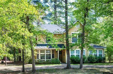 154 Pine Gln, Holly Lake Ranch, TX 75765