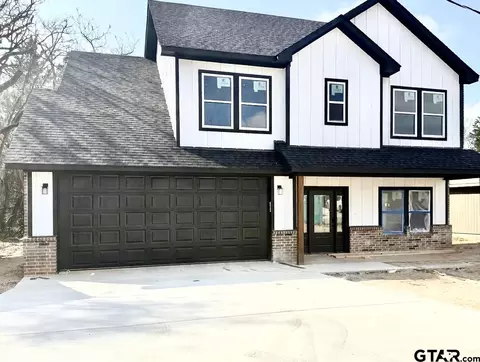 3006 Moorehead St, Tyler, TX 75701