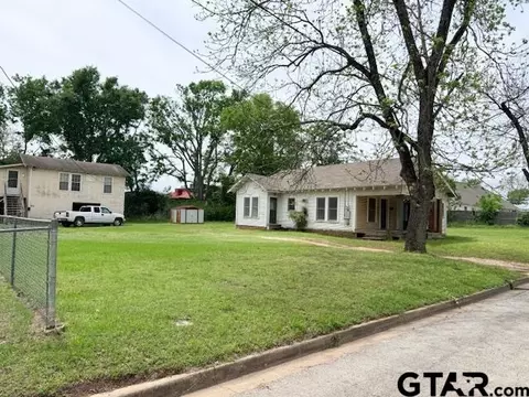 803 Kelly St, Jacksonville, TX 75766
