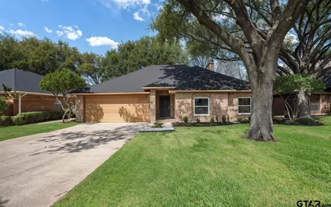 207 Darrin Dr, Rockwall, TX 75087