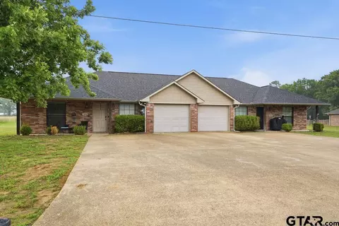 1333013332 Country Meadow Ln, Lindale, TX 75771