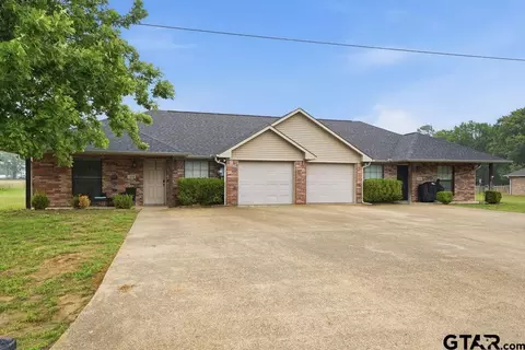1333013332 Country Meadow Ln, Lindale, TX 75771