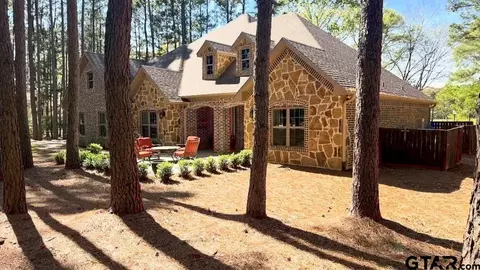 8550 Toler Pointe, Larue, TX 75770