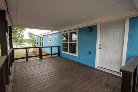 Exterior - 161 Clearview Cir, Murchison, TX 75778 photo 4 of 13