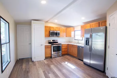 22908 Shell Shore Dr, Bullard, TX 75757