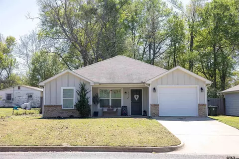 2214 Walton Rd, Tyler, TX 75701