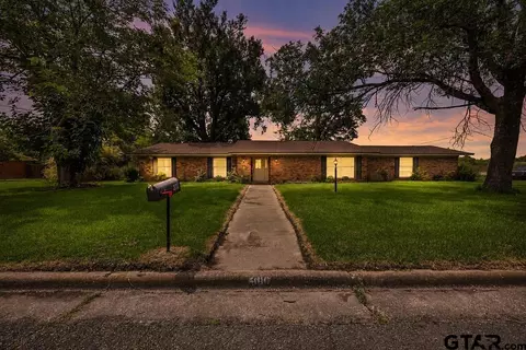 300 Merrell Dr, Sulphur Springs, TX 75482