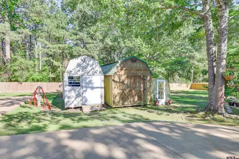 393 Windy Ln, Longview, TX 75602 photo 30