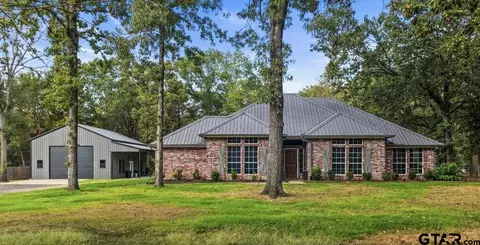 122 County Road 4226, Mount Pleasant, TX 75455