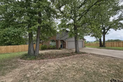 2311 S Williams, Mount Pleasant, TX 75455