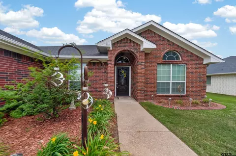 514 Noah Ln, Lindale, TX 75771