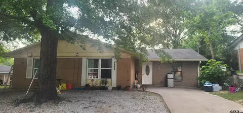 2028 Bradshaw Dr, Tyler, TX 75702