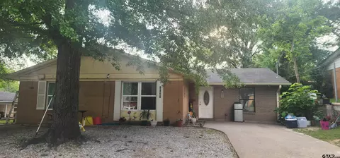 2028 Bradshaw Dr, Tyler, TX 75702