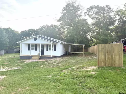 169 Melton St, Gallatin, TX 75764