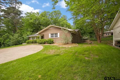 1327 Bridle Path, Hideaway, TX 75771