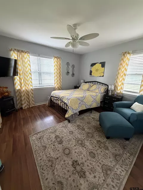 Bedroom - 8584 Cr 334, Tyler, TX 75708 photo 2 of 3