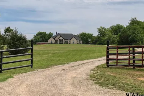 14230 Cr 438, Lindale, TX 75771