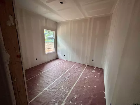 Bedroom - 203 E Fleming, Longview, TX 75604 photo 3 of 4