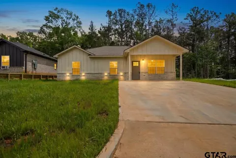 812 Grant St, Jacksonville, TX 75766