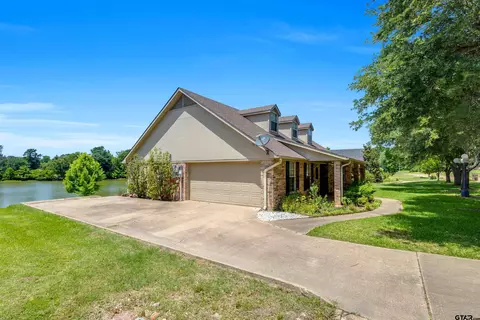 227 Spring Lk, Mineola, TX 75773