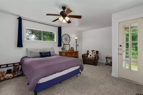 Bedroom - 16 Pegues Pl, Longview, TX 75601 photo 3 of 7