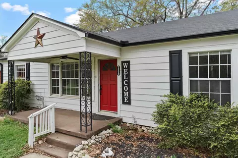 2809 S Broadway, Kilgore, TX 75662