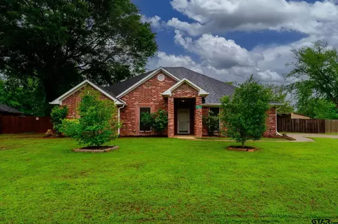 601 Quail Ln, Whitehouse, TX 75791
