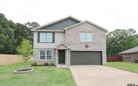1206 River Oaks Ln, Chandler, TX 75758