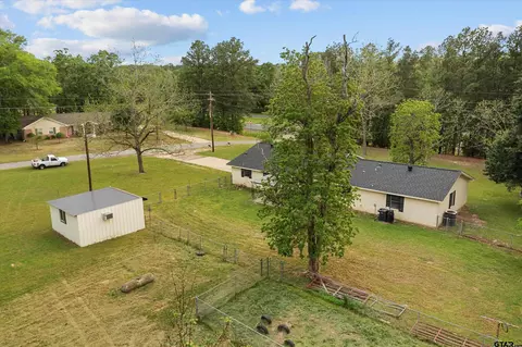 155 Angela Ln, Henderson, TX 75654
