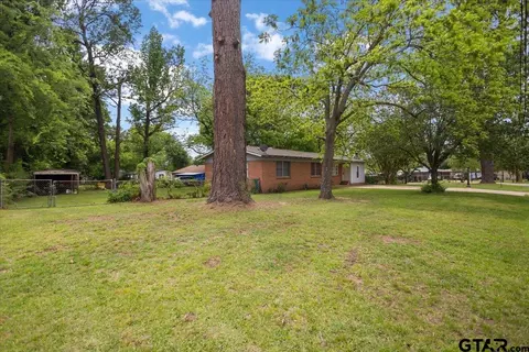 Exterior - 672 Diane St, Tyler, TX 75708 photo 10 of 10
