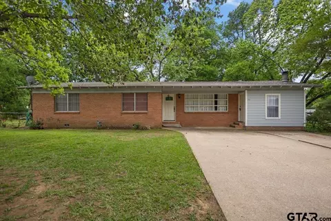 Exterior - 672 Diane St, Tyler, TX 75708 photo 2 of 10