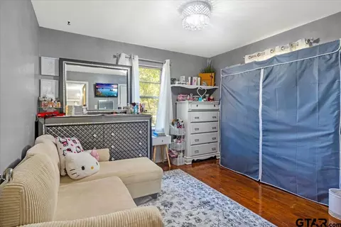 Bedroom - 672 Diane St, Tyler, TX 75708 photo 6 of 7