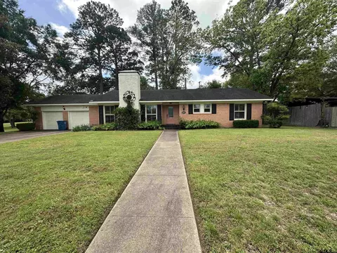 919 John St, Jacksonville, TX 75766