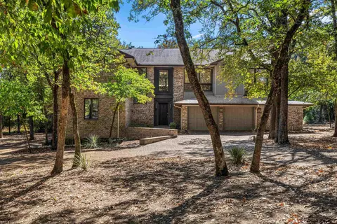 196 N Peaceful Woods Trl, Holly Lake Ranch, TX 75765