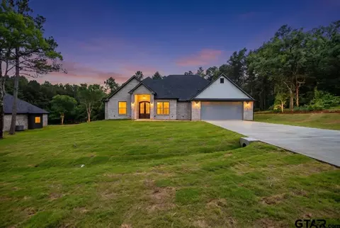 19461 Cedarpark Pl, Lindale, TX 75771