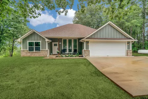 11302 County Road 4102, Lindale, TX 75771