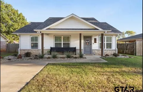 314 Water St, Bullard, TX 75757