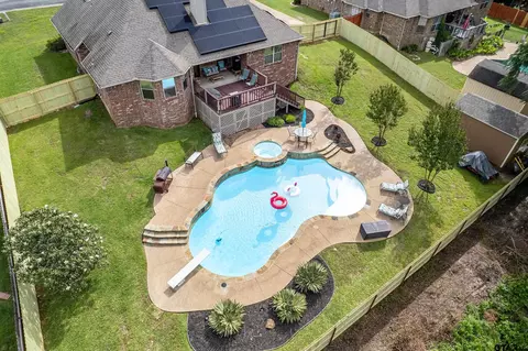 408 Northcreek, Chandler, TX 75758