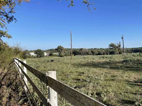 0 Cr 4712, Larue, TX 75770