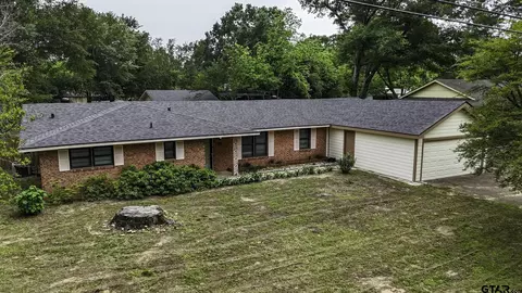 12845 Morningside Dr, Tyler, TX 75704