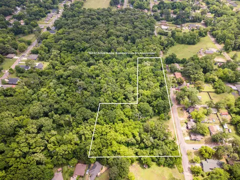 803 E 4th, Mount Pleasant, TX 75455