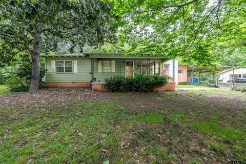 274 W Hill St, Rusk, TX 75785
