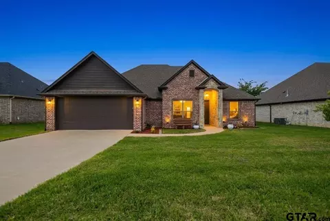 2009 Grassy Ridge Ln, Tyler, TX 75703
